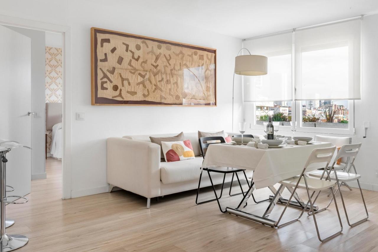 Ferienwohnung Atico Duplex Cuzcocastellana Smart Madrid Exterior foto